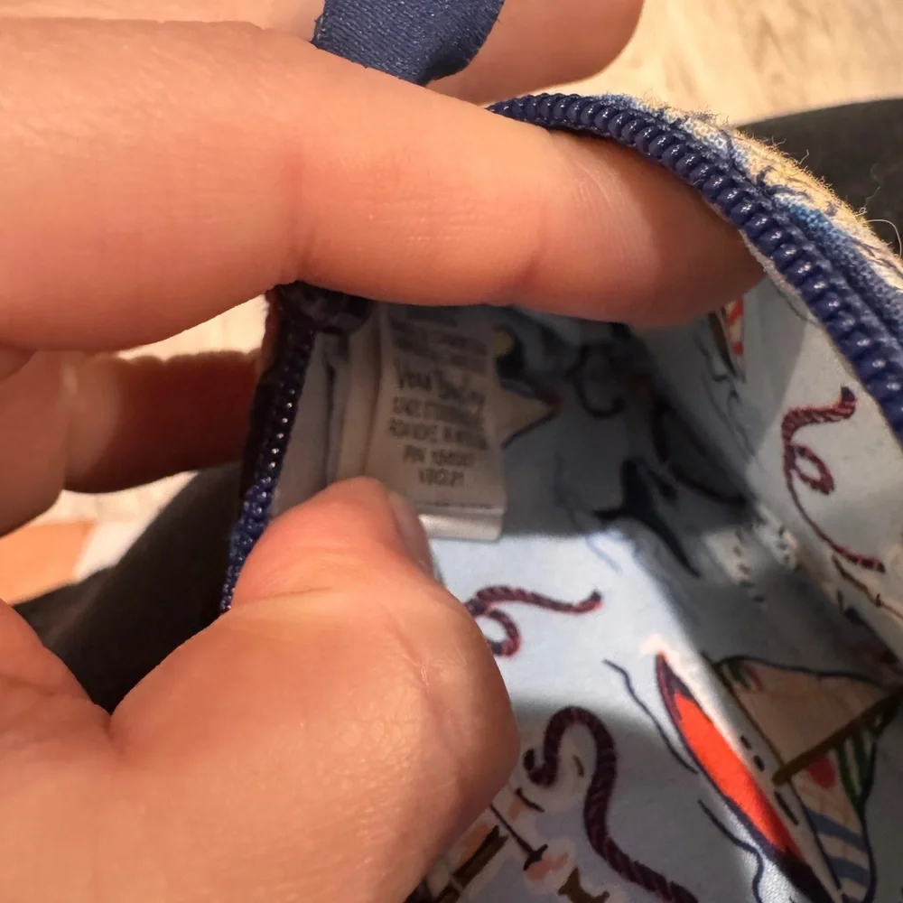 Vera Bradley Seashell Print Quilted Coin Pouch Keychain Wallet Blue Coastal - Picture 3 of 3